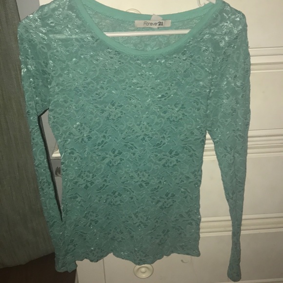 Forever 21 Tops - Forever 21 lace top